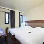 Hotel Campanile Centre - Gare Nancy