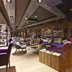 南希中心钟楼酒店 - 火车站