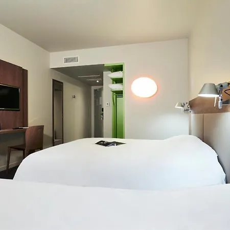 Campanile Centre - Gare