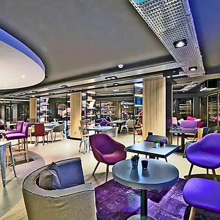 Campanile Centre - Gare فندق 3*