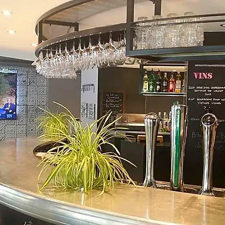 فندق Campanile Centre - Gare 3*