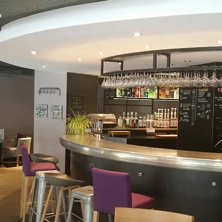 מלון Campanile Centre - Gare נאנסי