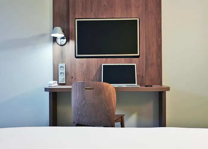 Campanile Centre - Gare Hotel Nancy