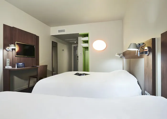 Campanile Centre - Gare Hotel 3*